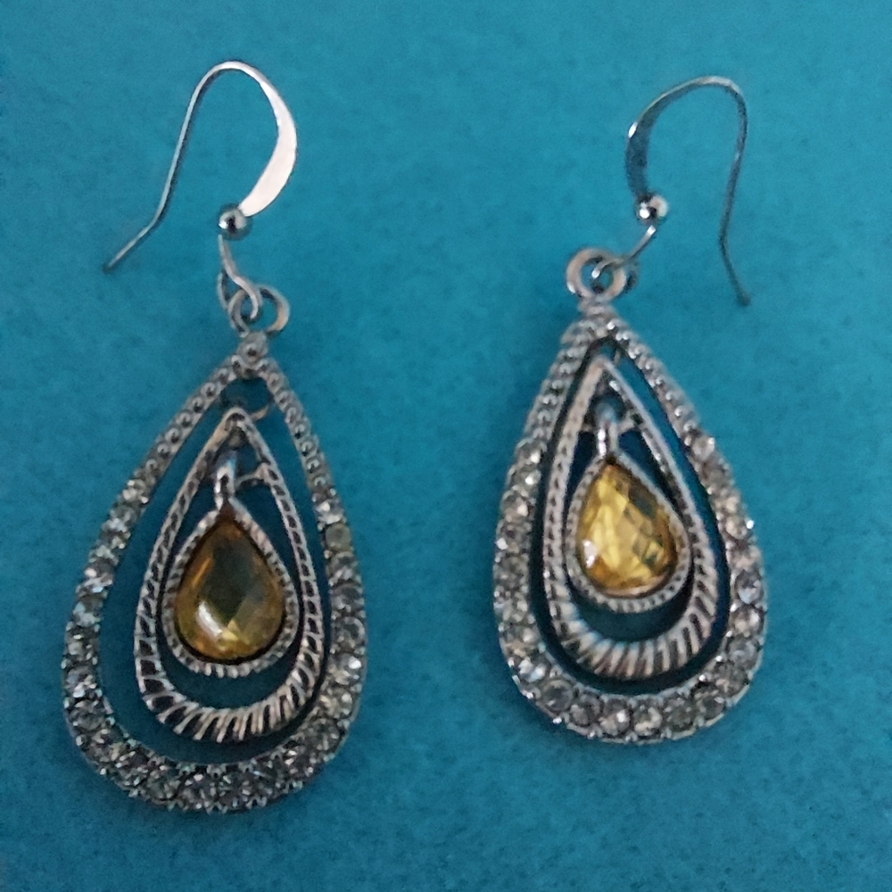 Rhinestone Teardrop-shaped Dangle Earrings, Silvertone Metal, Estate Jewelry